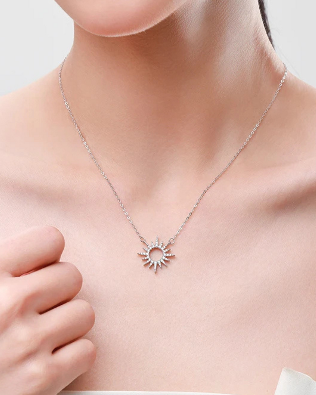 Colar Gaviare Raio de Sol Zircônia em Prata 925