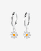 Brincos Mini Margaridas Prata 925