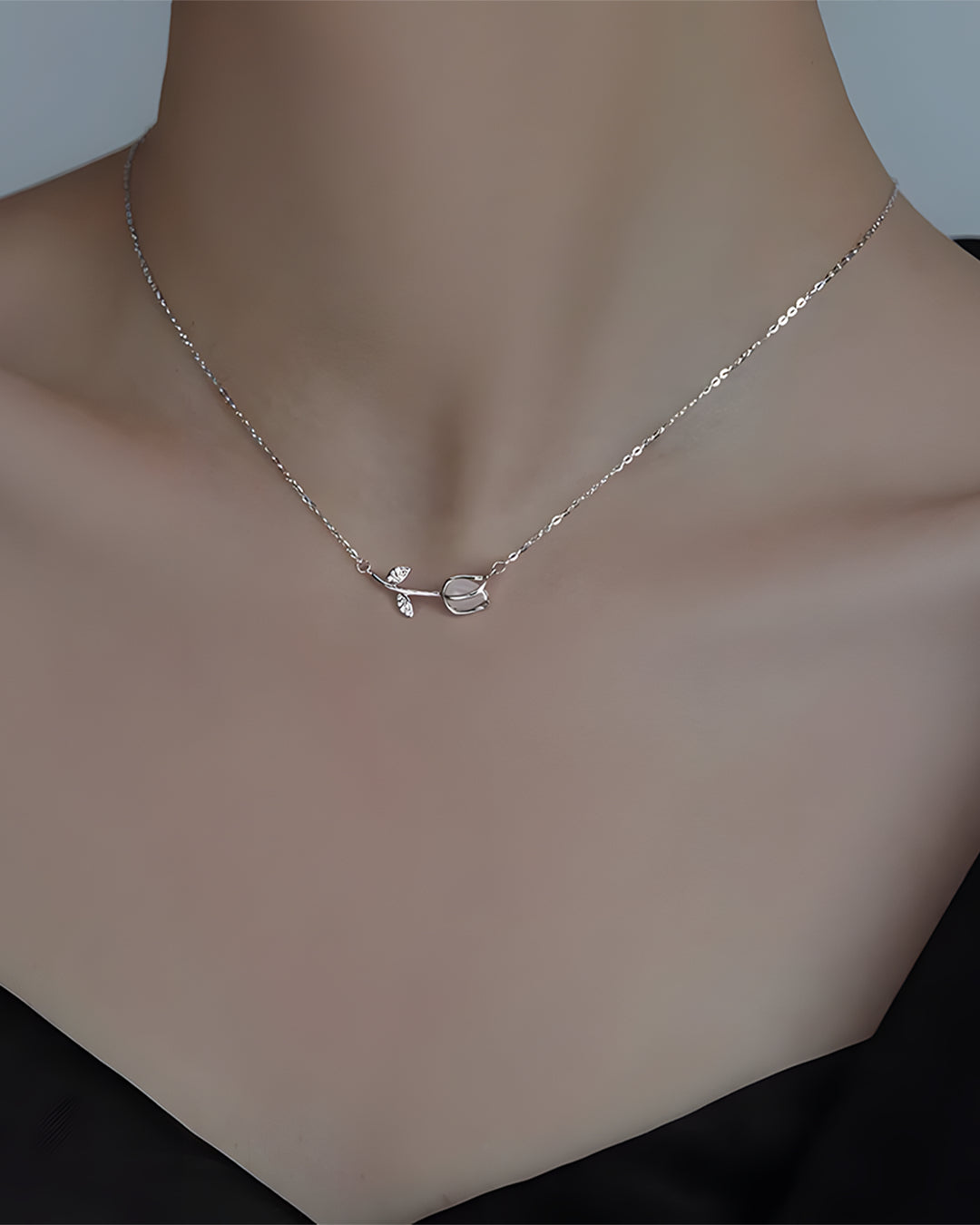 Colar Gaviare Pingente Rosa em Prata 925