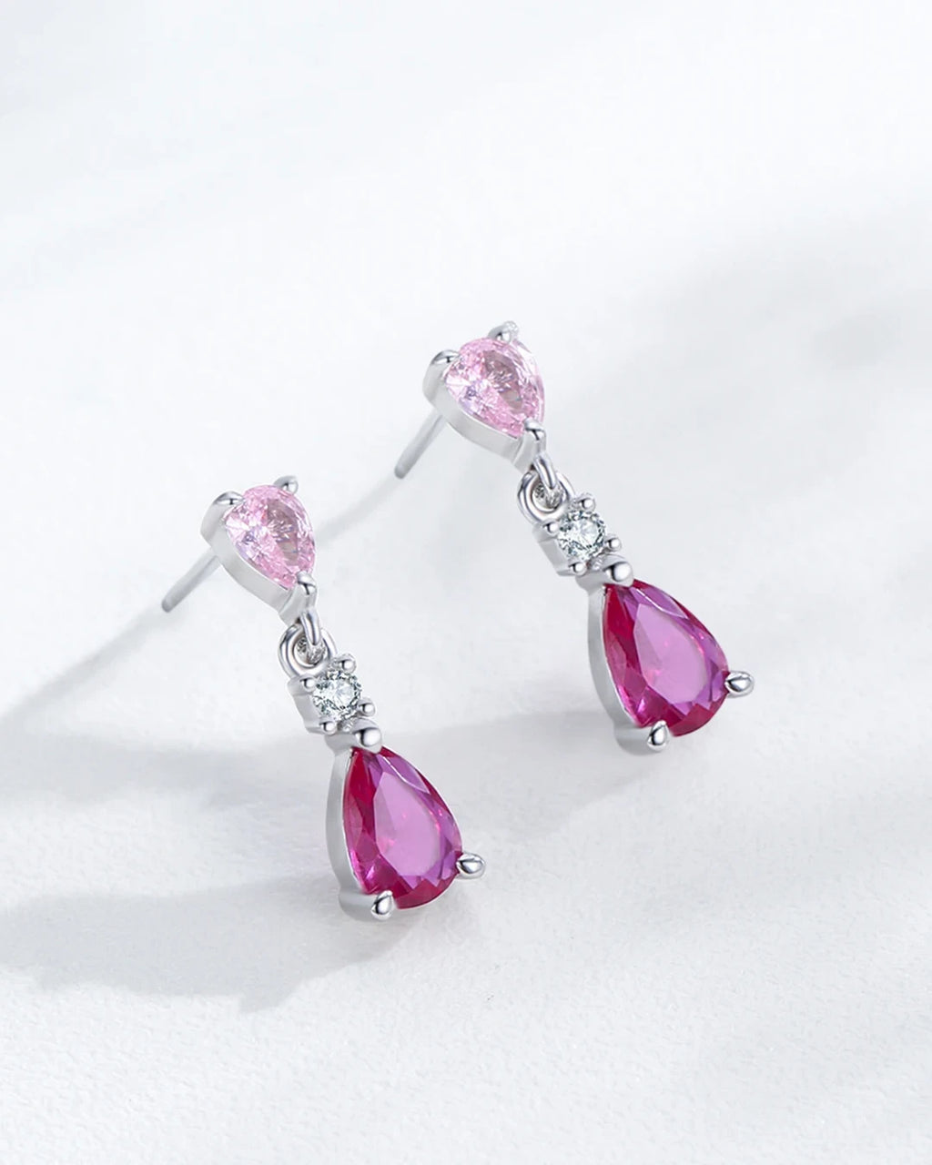 Brincos Gaviare Orvalho Rosa Zircônia em Prata 925